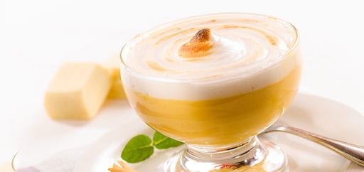 Preparing Suspiro a la Limena